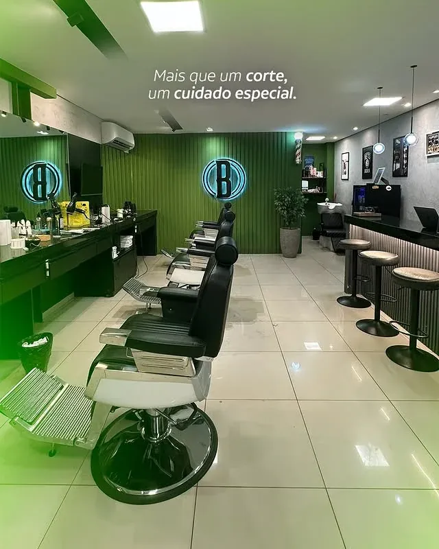 Cadeiras e estação de trabalho da Brooklyn Barbearia